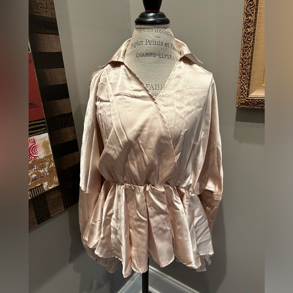 J. ING Satin Blouse NWT - Picture 1 of 9